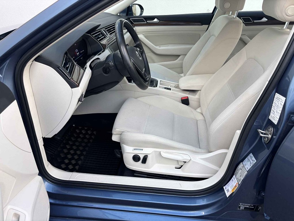 Volkswagen Passat 1.8TSi 