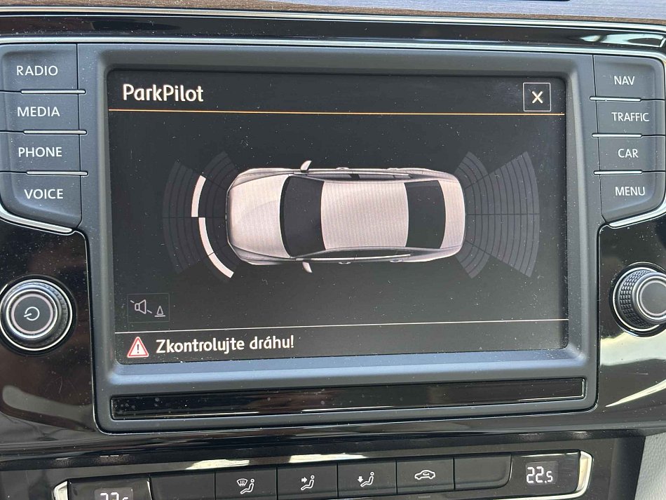 Volkswagen Passat 1.8TSi 