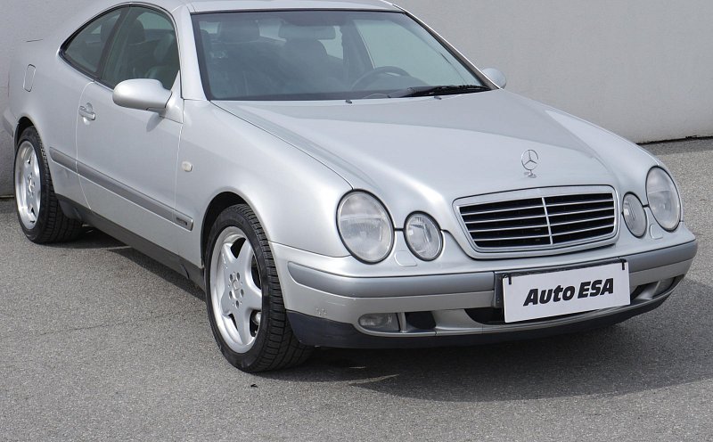 Mercedes-Benz CLK 2.3i  230 K