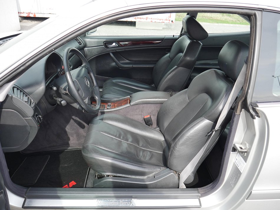 Mercedes-Benz CLK 2.3i  230 K