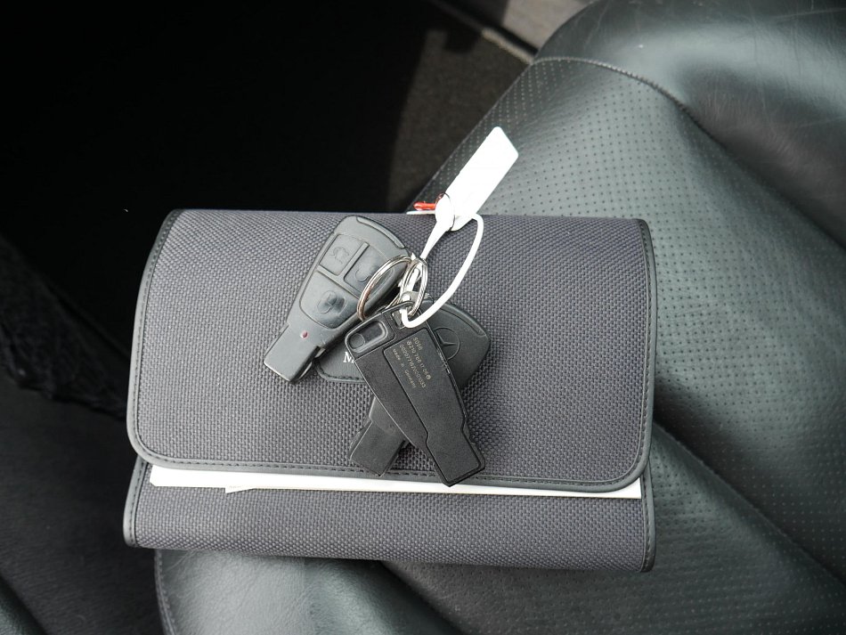 Mercedes-Benz CLK 2.3i  230 K
