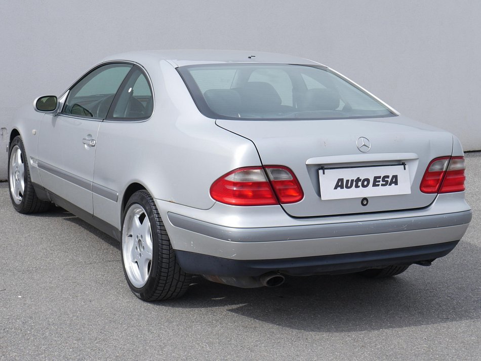 Mercedes-Benz CLK 2.3i  230 K