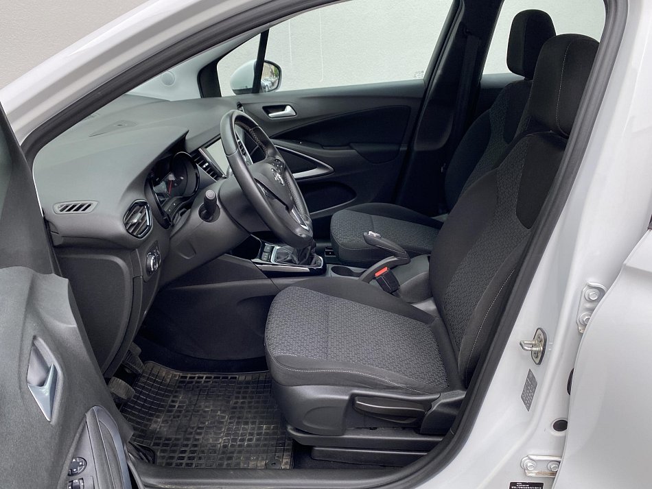 Opel Crossland X 1.2 i 