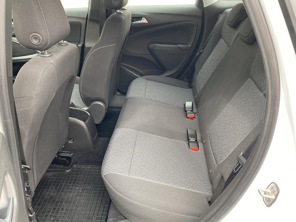 Opel Crossland X 1.2 i 