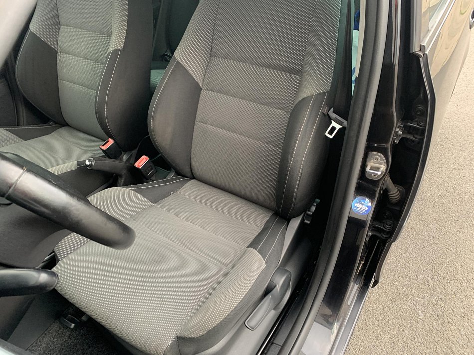 Škoda Fabia II 1.2 12V Sport