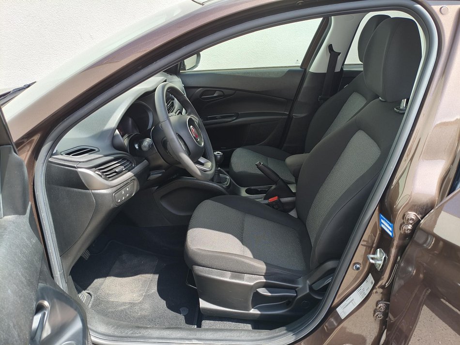 Fiat Tipo 1.4 i  Street