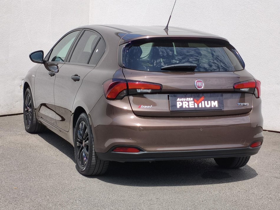 Fiat Tipo 1.4 i  Street