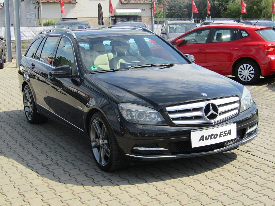 Mercedes-Benz Třída C 3.0 CDi  4MATIC