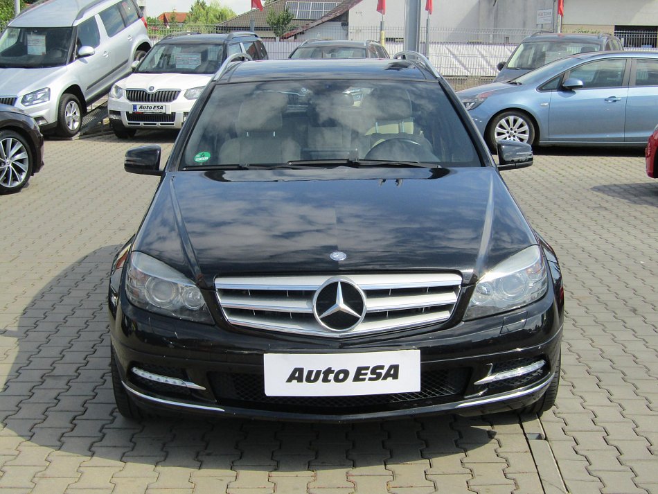 Mercedes-Benz Třída C 3.0 CDi  4MATIC