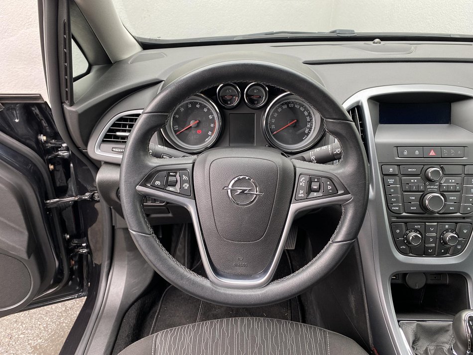 Opel Astra 1.4T Selection