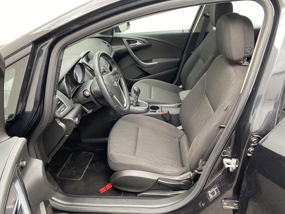Opel Astra 1.4T Selection