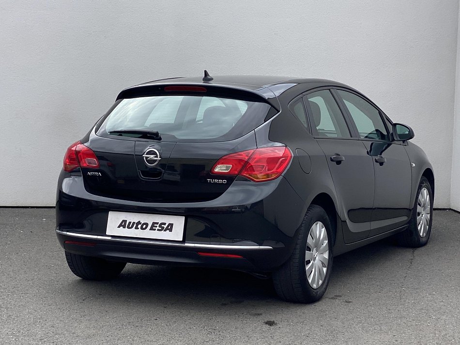 Opel Astra 1.4T Selection