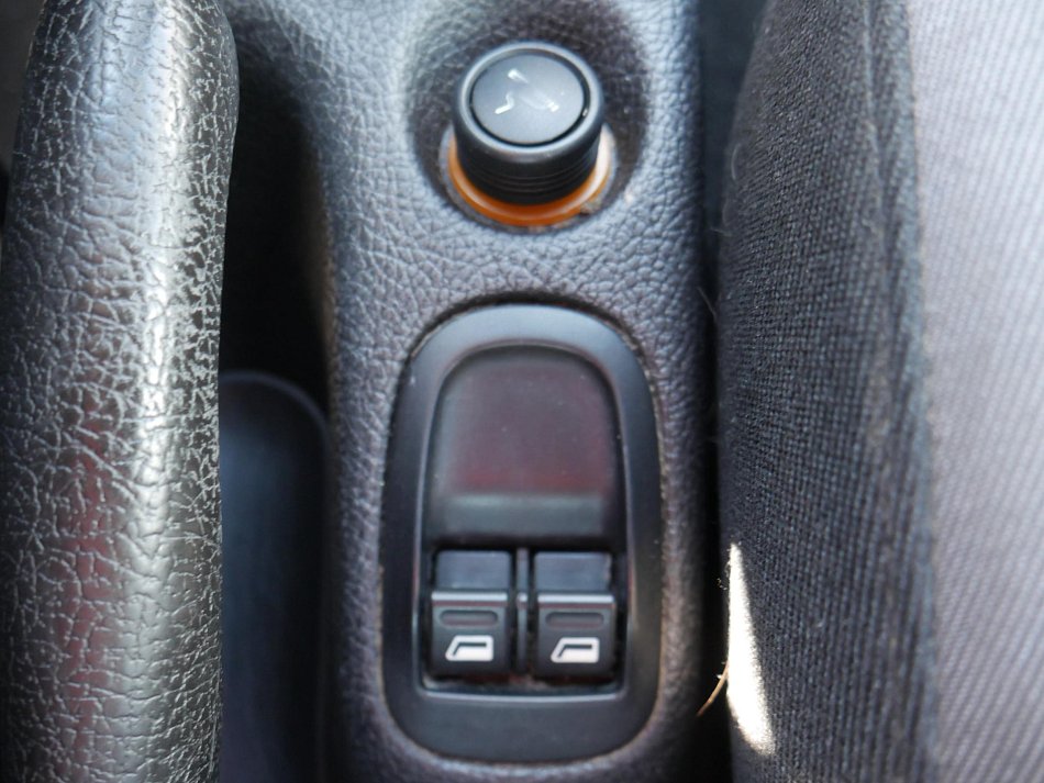 Peugeot 206 1.1 i 