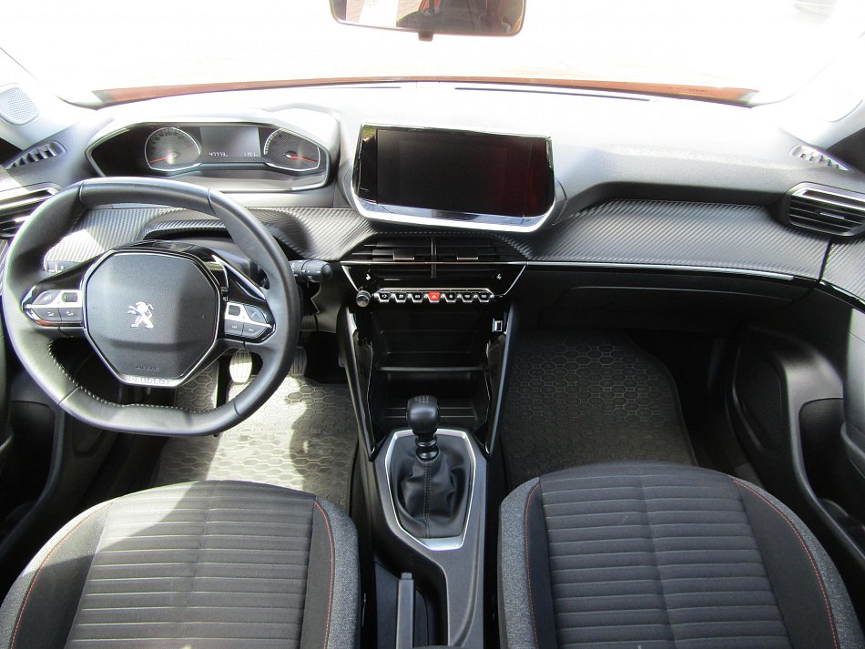 Peugeot 2008 1.2PT 
