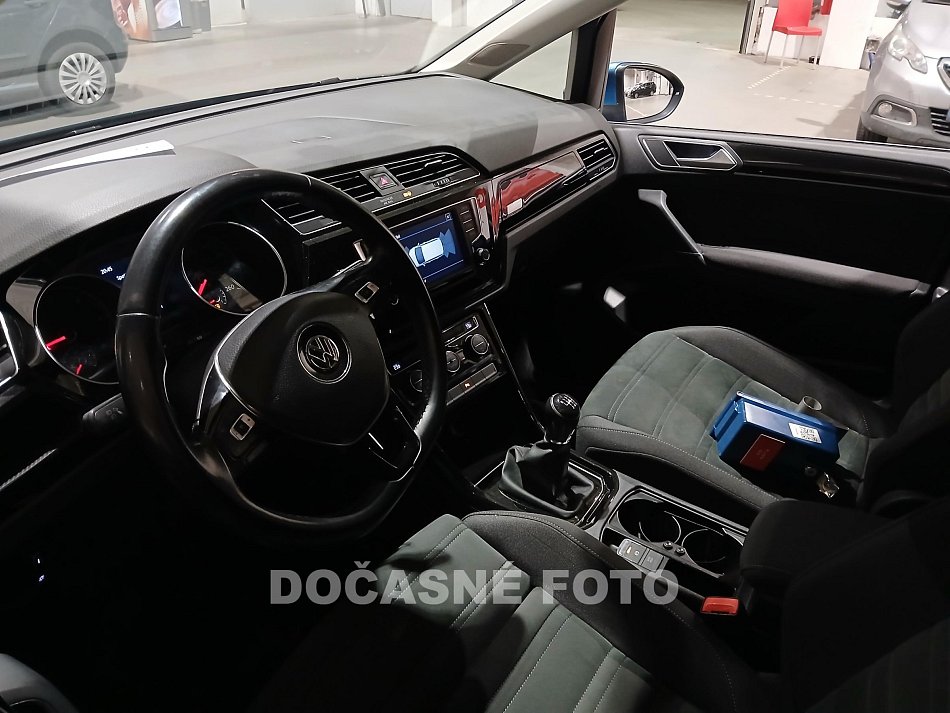 Volkswagen Touran 2.0 TDI 