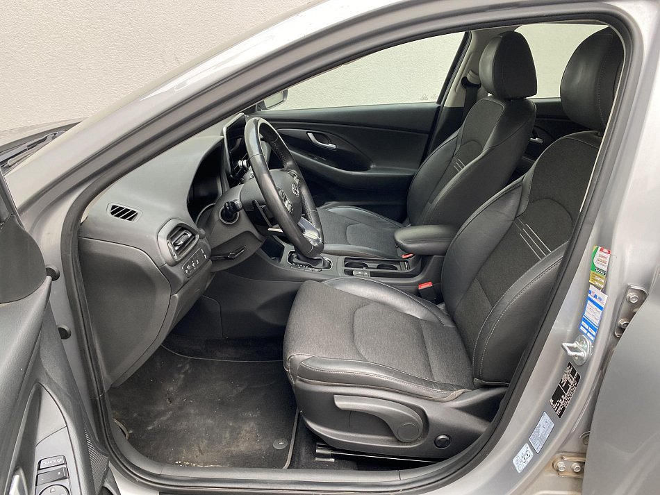 Hyundai I30 1.5 T-GDi Smart 48V