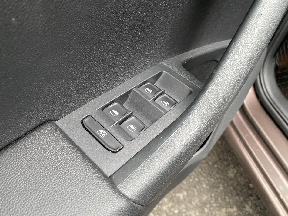 Škoda Octavia III 2.0 TDi Ambiente