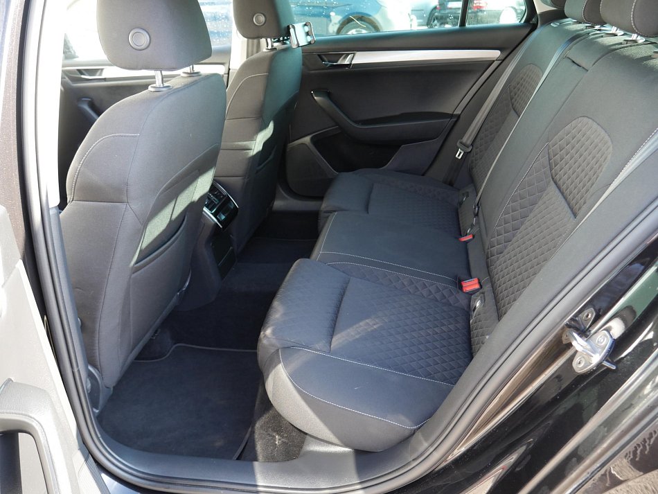 Škoda Superb III 2.0 TDi Ambition