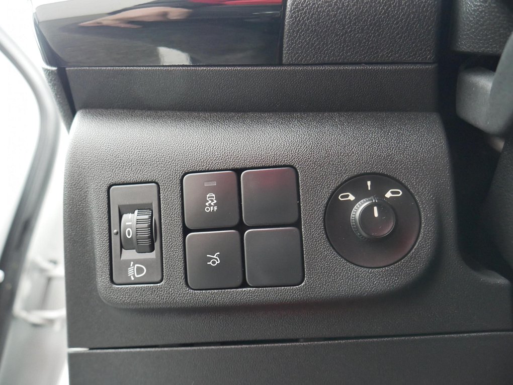 Peugeot 301 1.6 HDi Active