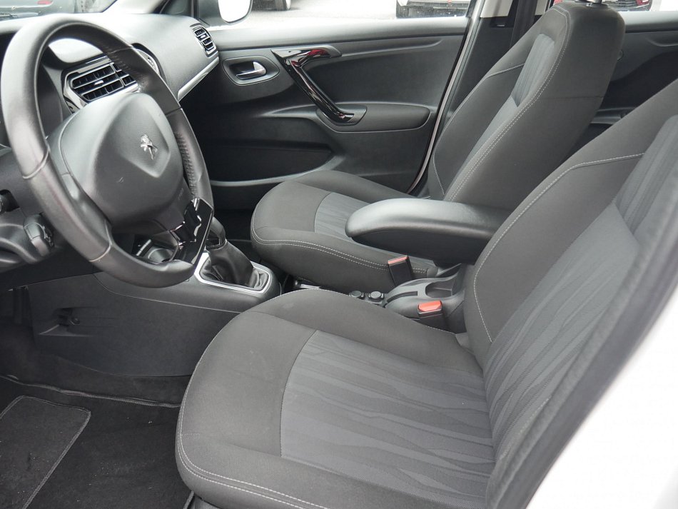 Peugeot 301 1.6 HDi Active