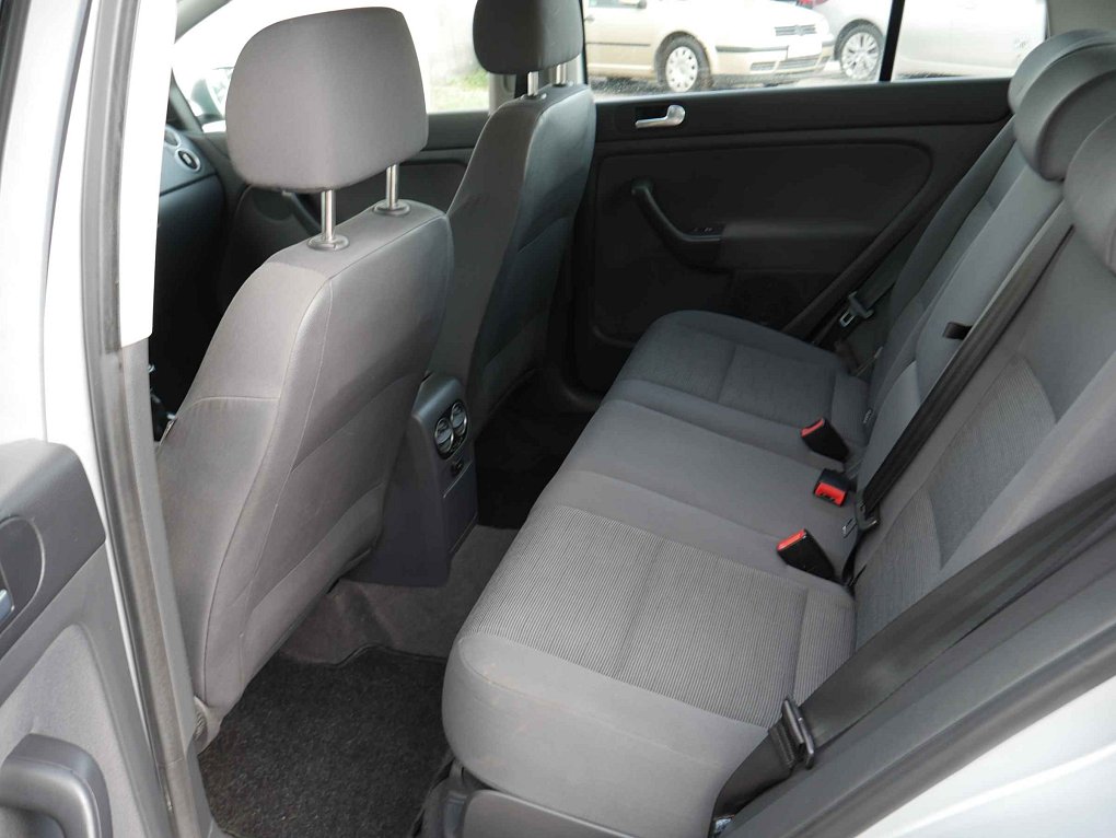 Volkswagen Golf 1.9TDI 