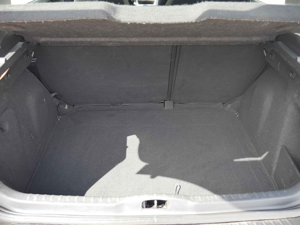 Peugeot 308 1.4VTi 
