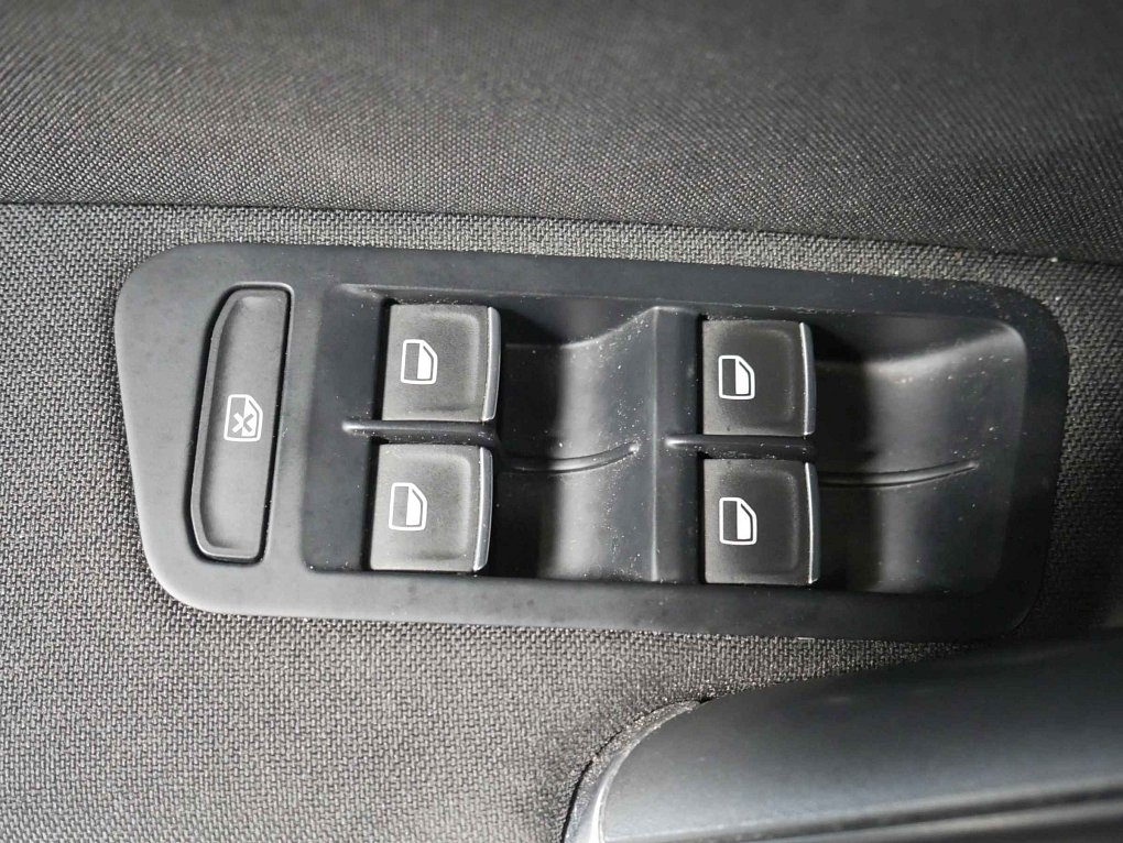 Volkswagen Golf 1.4 TSI 