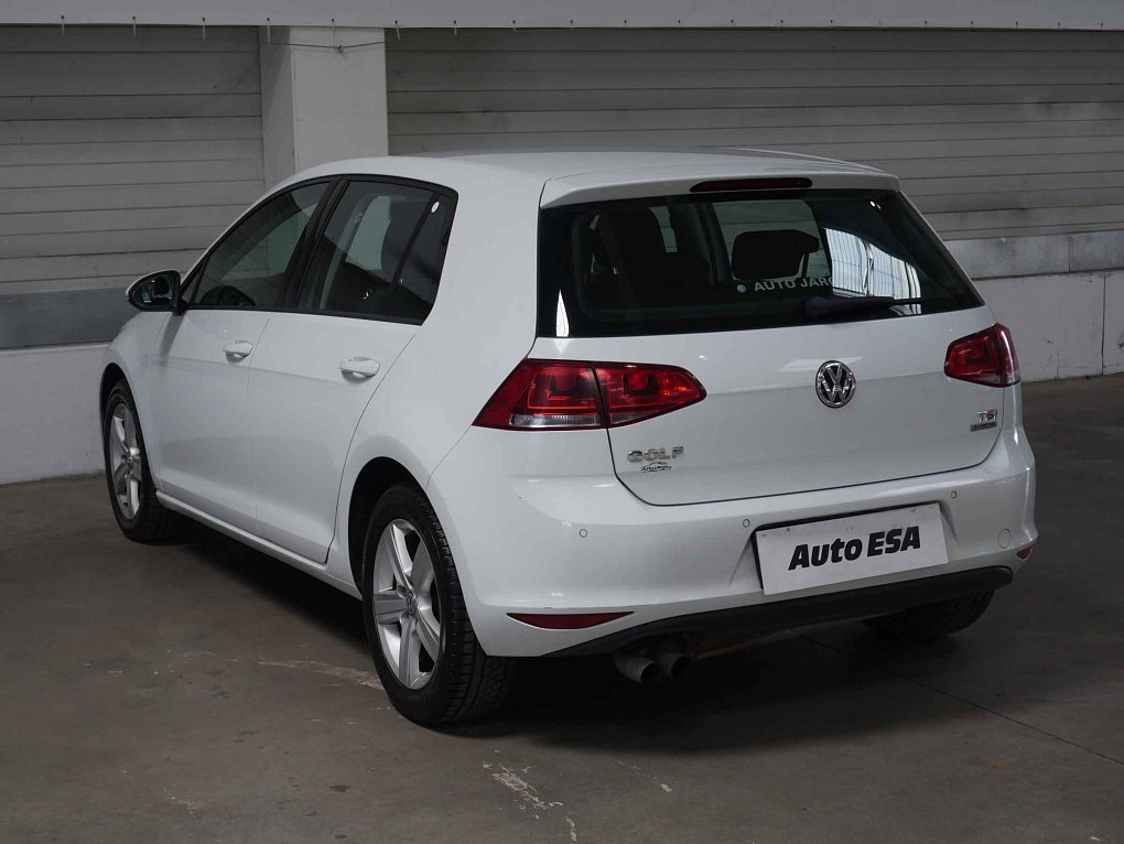 Volkswagen Golf 1.4 TSI 