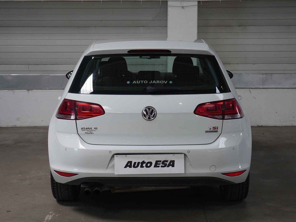 Volkswagen Golf 1.4 TSI 