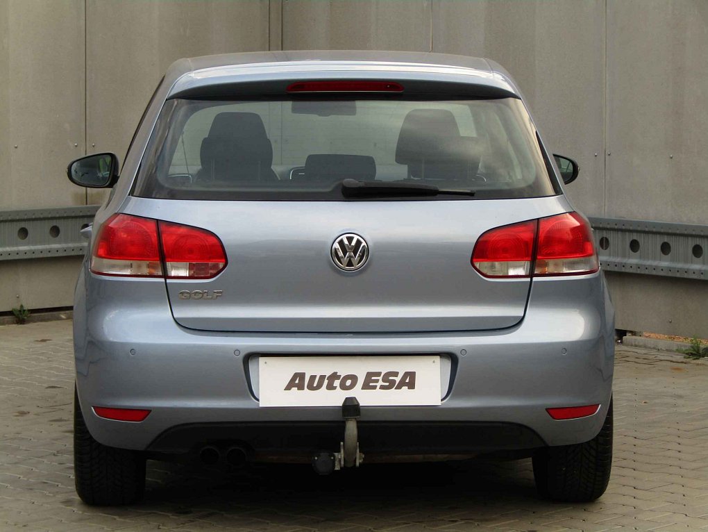 Volkswagen Golf 2.0 TDi 