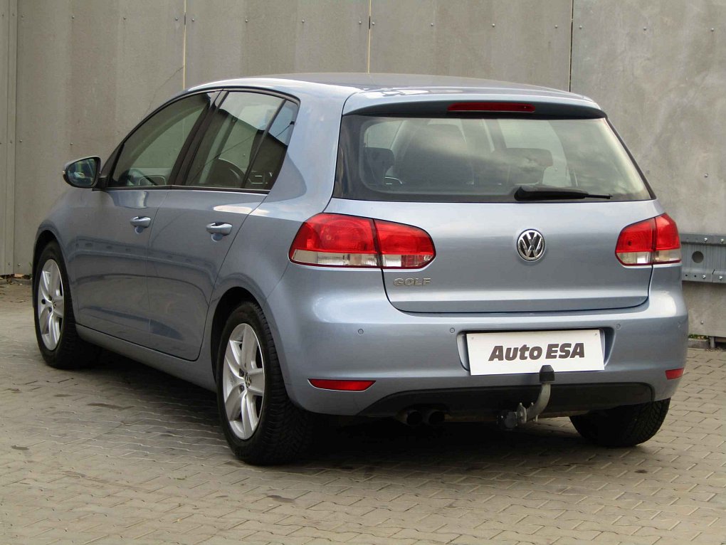 Volkswagen Golf 2.0 TDi 