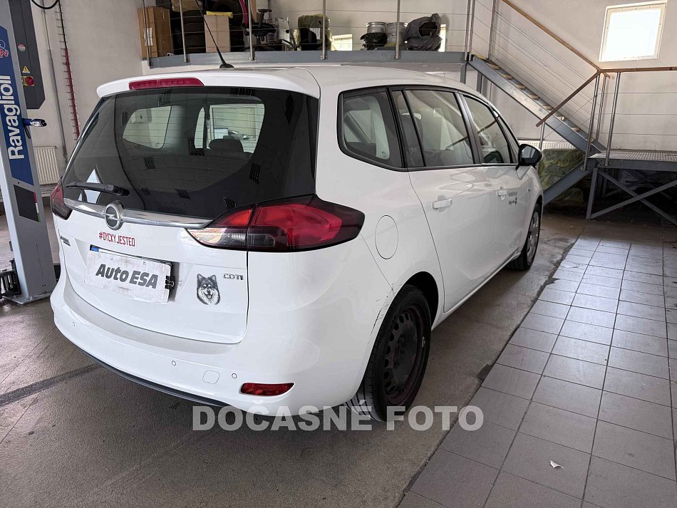 Opel Zafira 1.6 cdti 