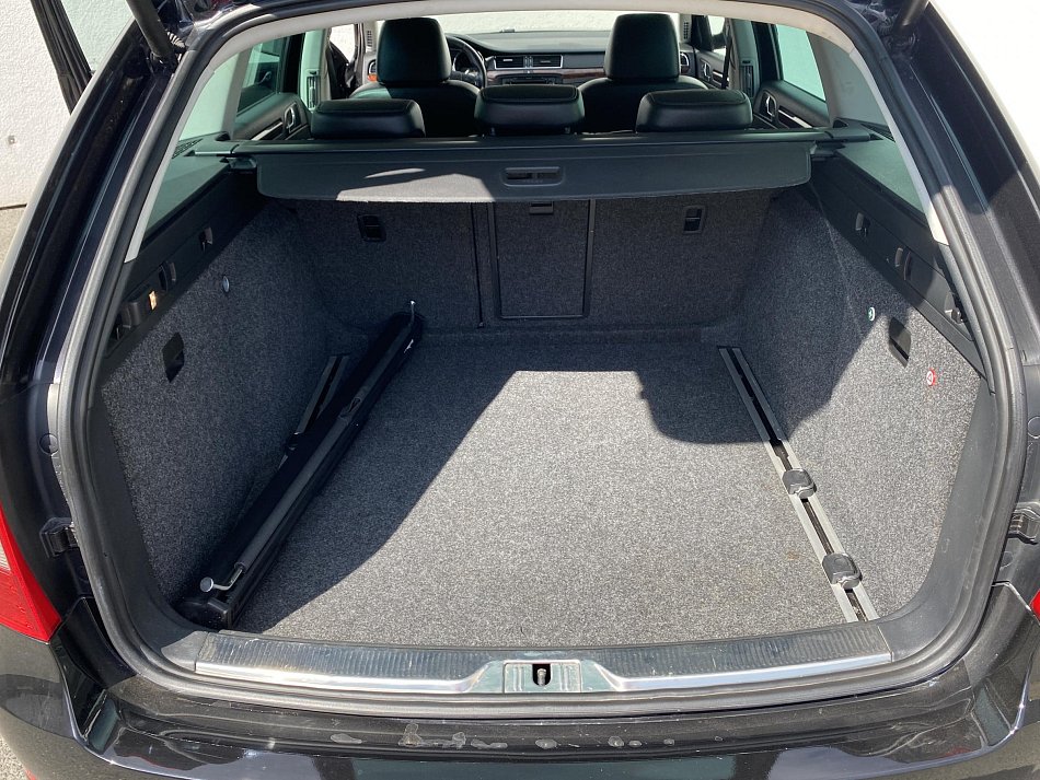 Škoda Superb II 2.0 TDi Elegance