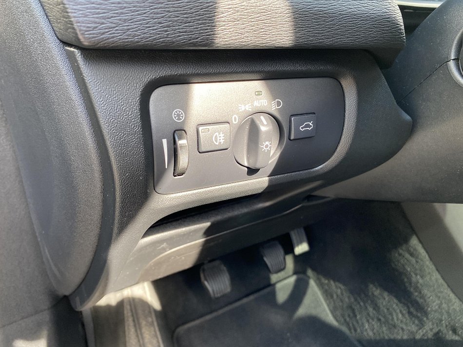 Volvo V40 2.0 D2 