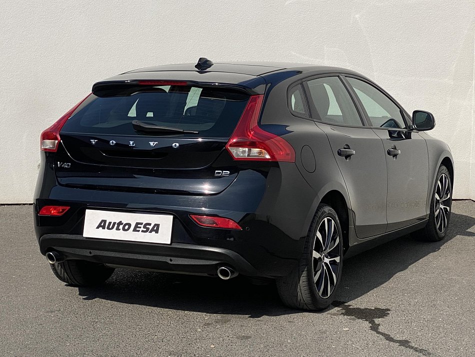 Volvo V40 2.0 D2 