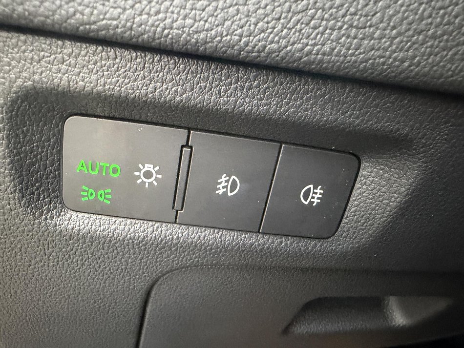 Škoda Octavia IV 2.0 TDi Active