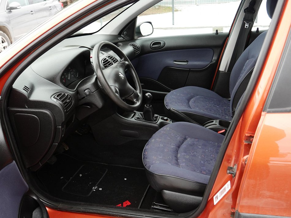 Peugeot 206 1.2 i 