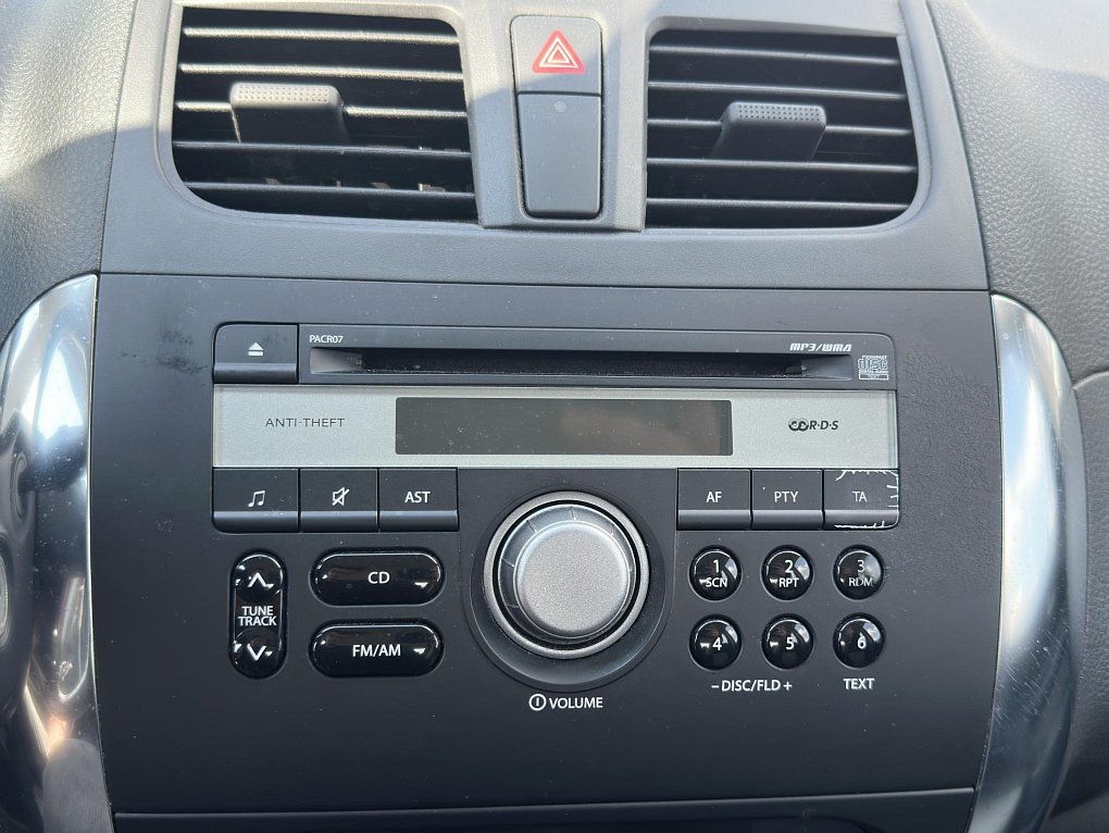 Suzuki SX4 1.6i 