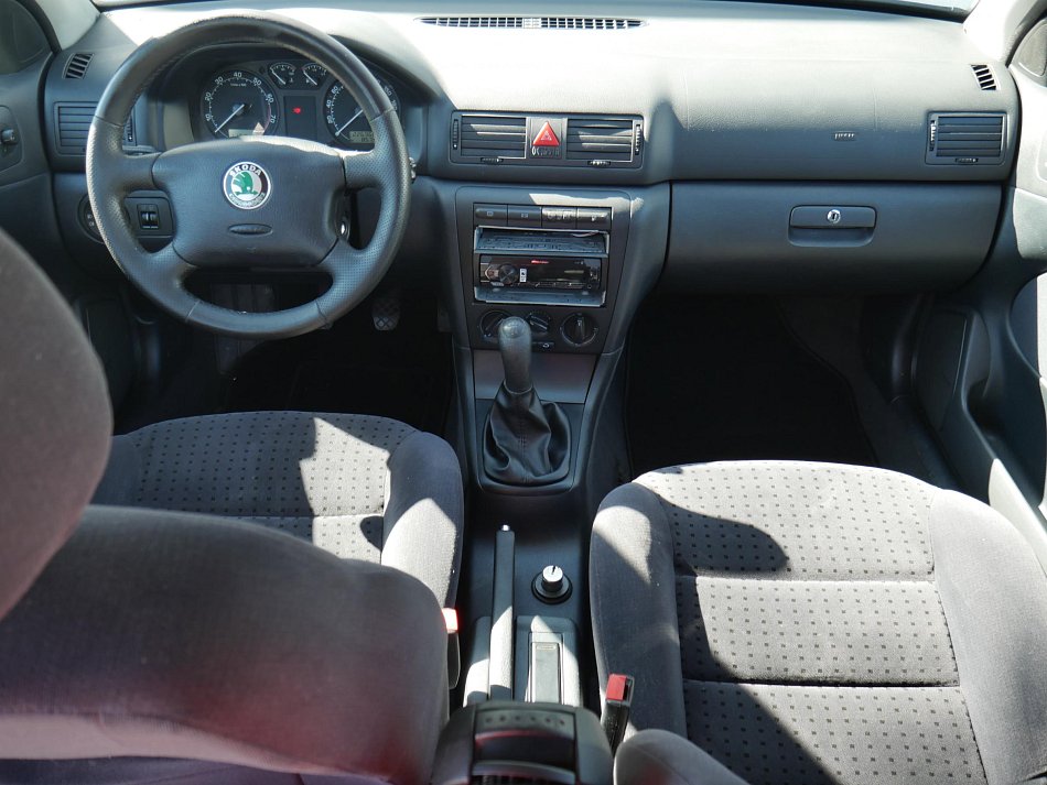 Škoda Octavia 1.6 MPi 