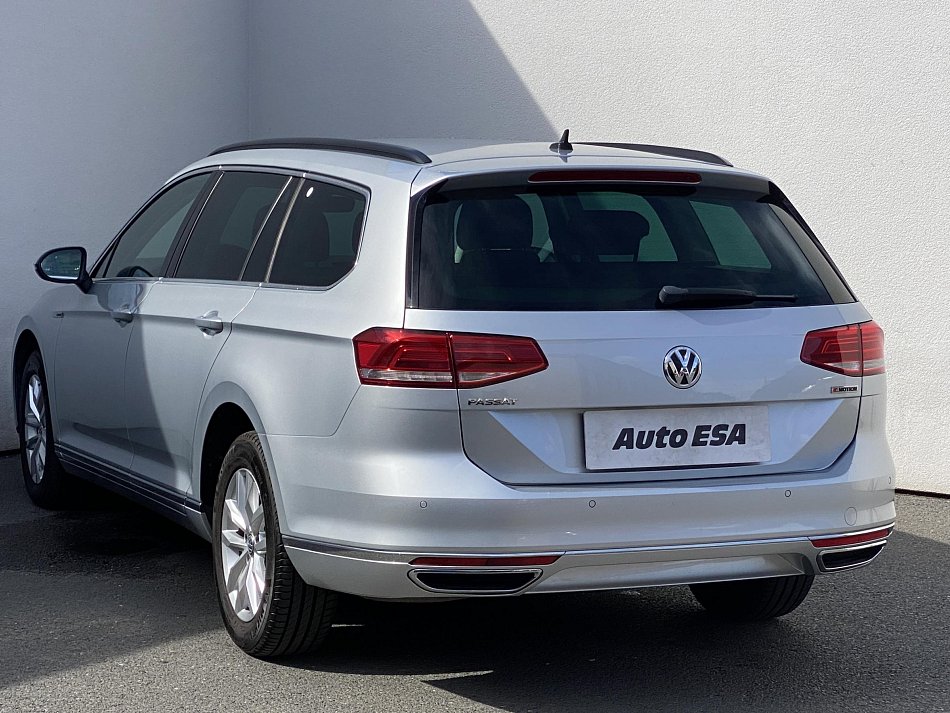 Volkswagen Passat 2.0 TDi Comfortline 4Motion
