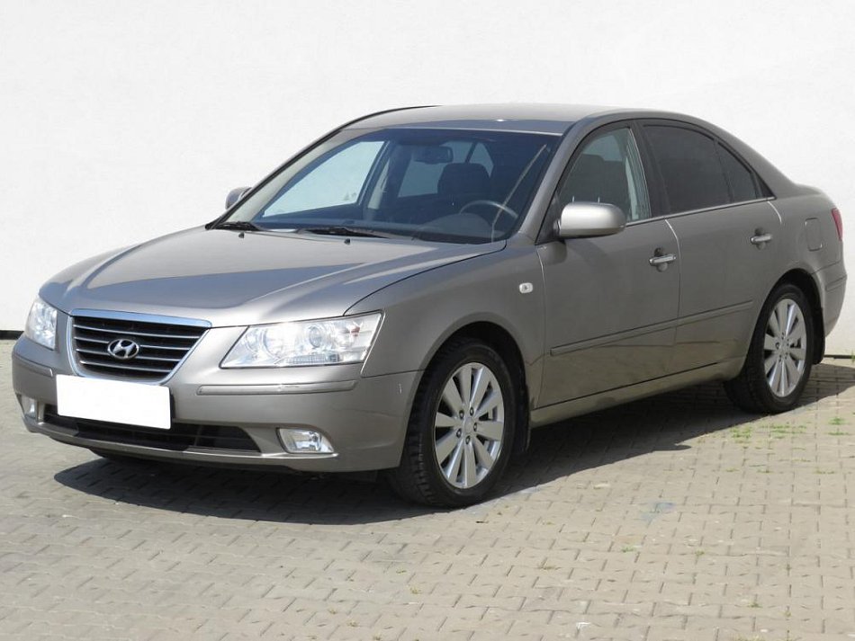 Hyundai Sonata 2.0 