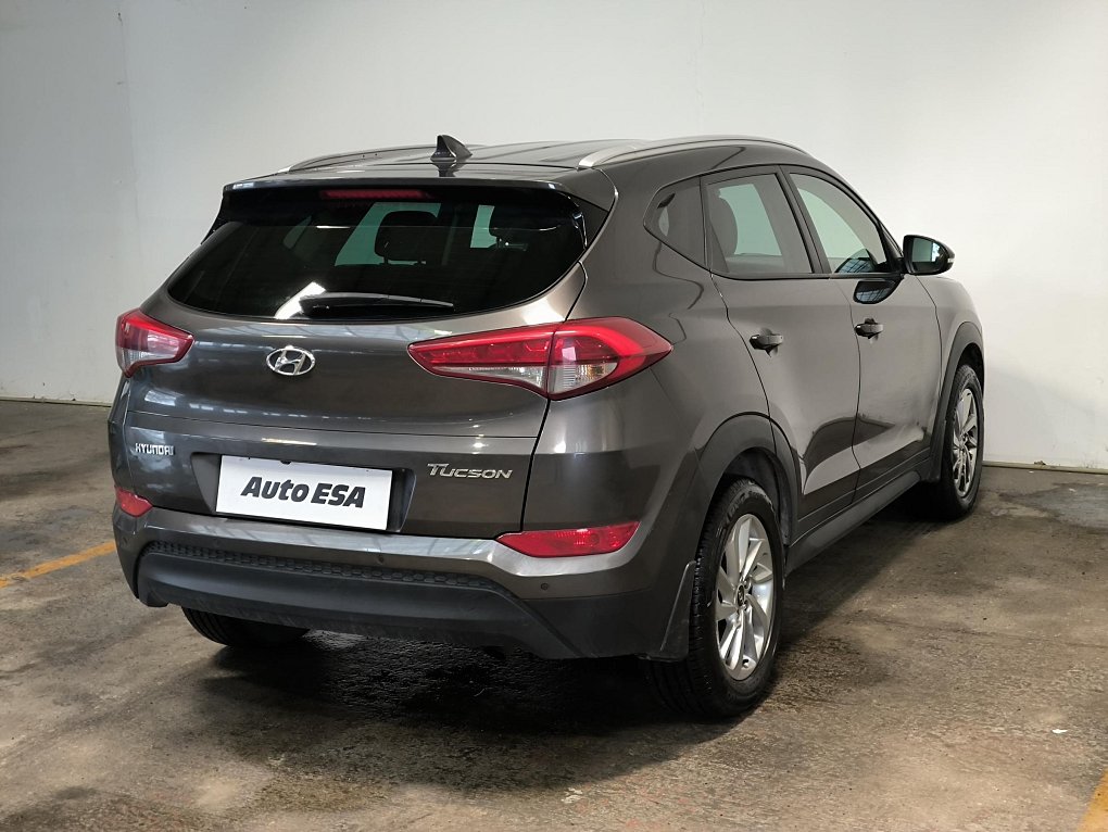 Hyundai Tucson 1.7 CRDi 