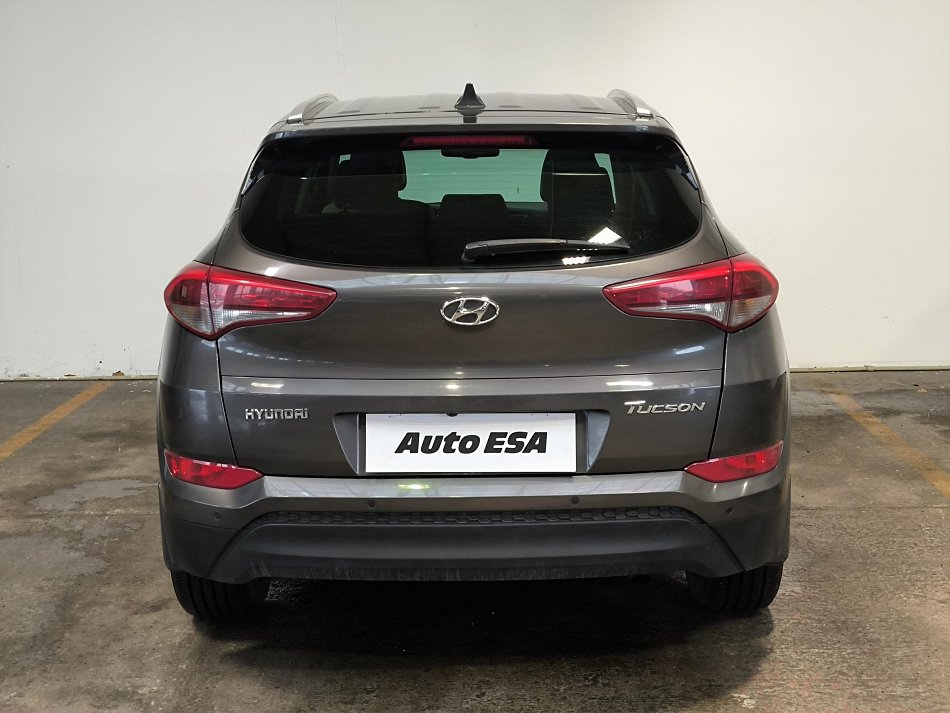 Hyundai Tucson 1.7 CRDi 