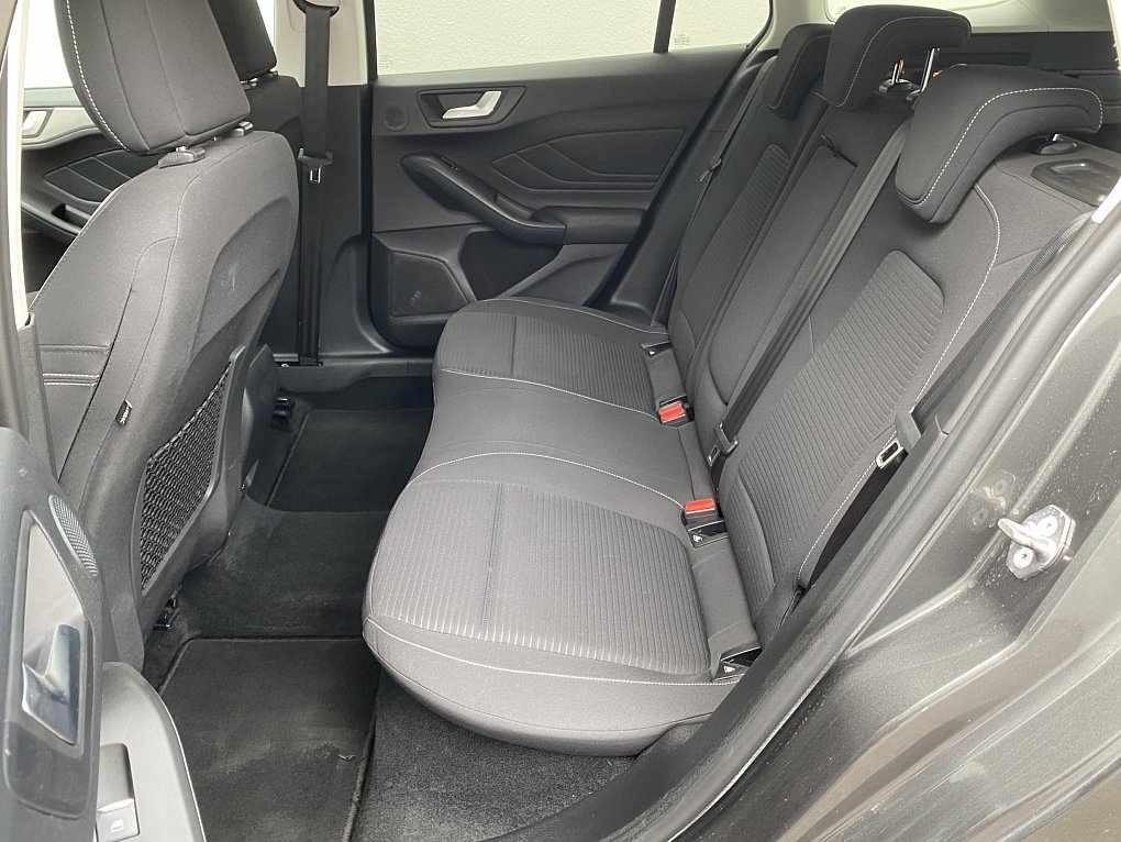 Ford Focus 1.0EB Titanium