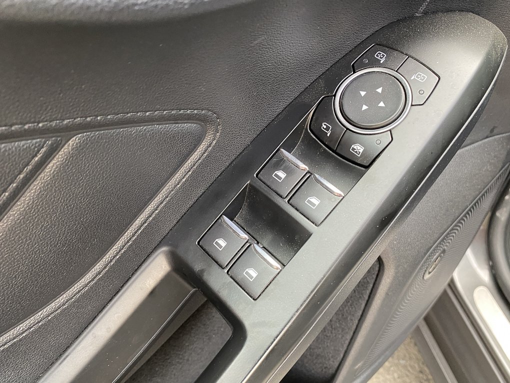 Ford Focus 1.0EB Titanium