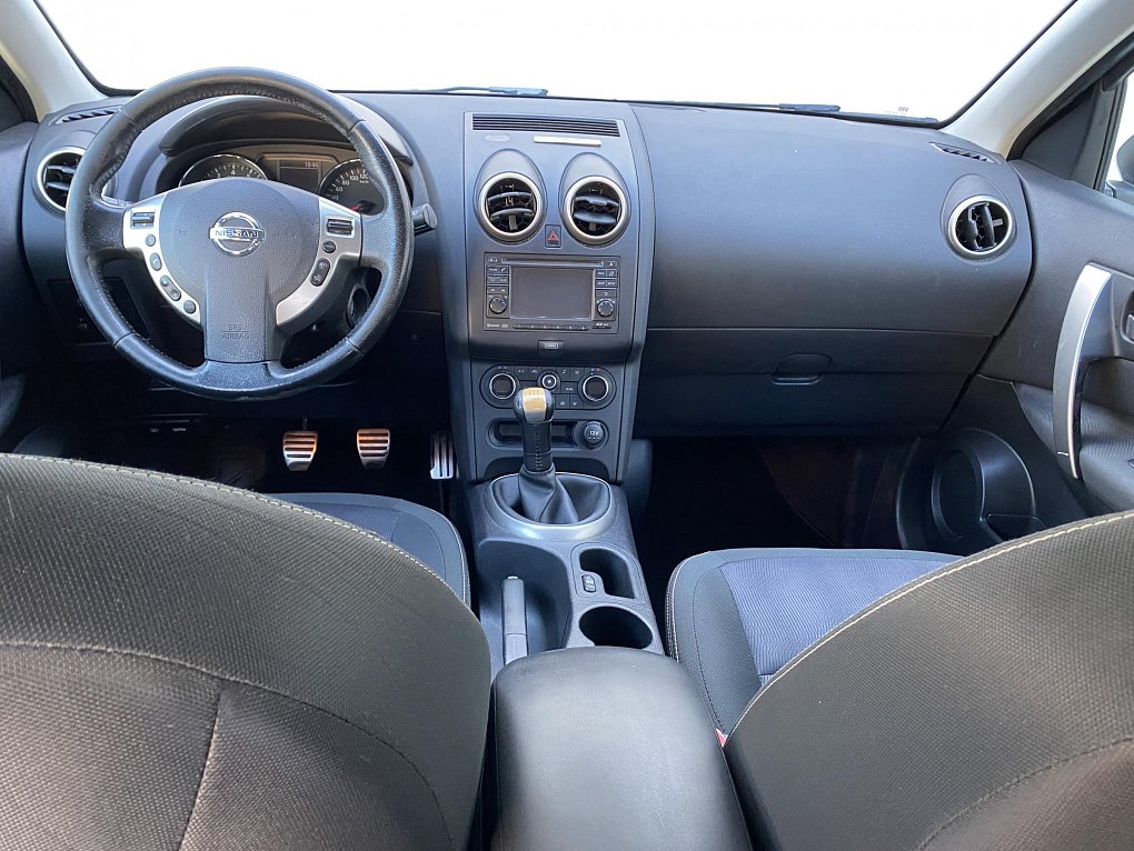 Nissan Qashqai 1.6 16V 