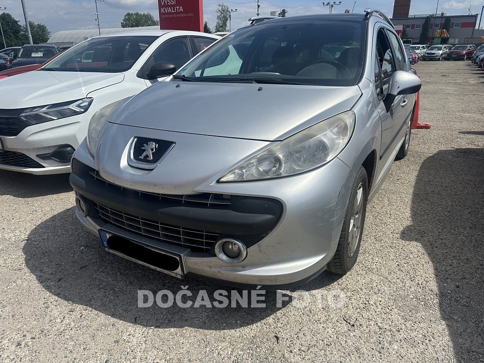 Peugeot 207 1.4 i 