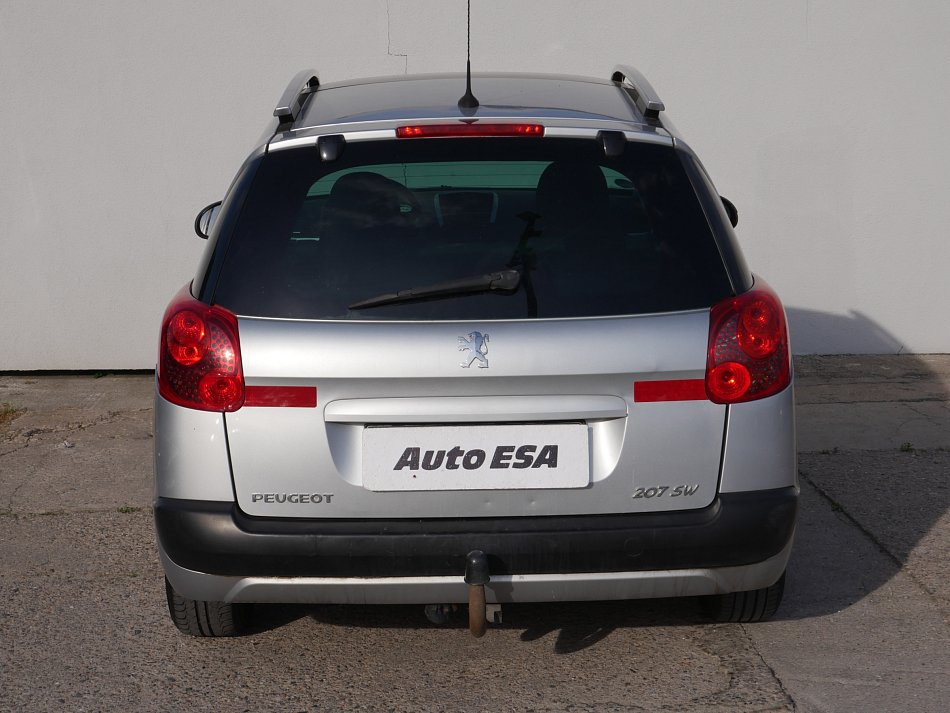 Peugeot 207 1.4 i 