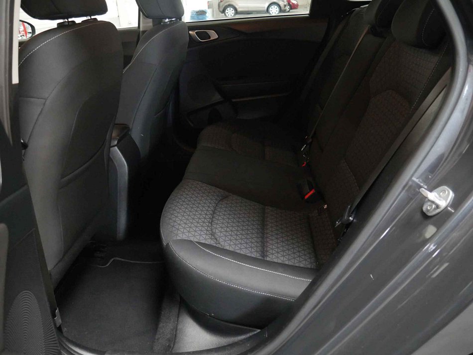Kia Ceed 1.6 CRDi 