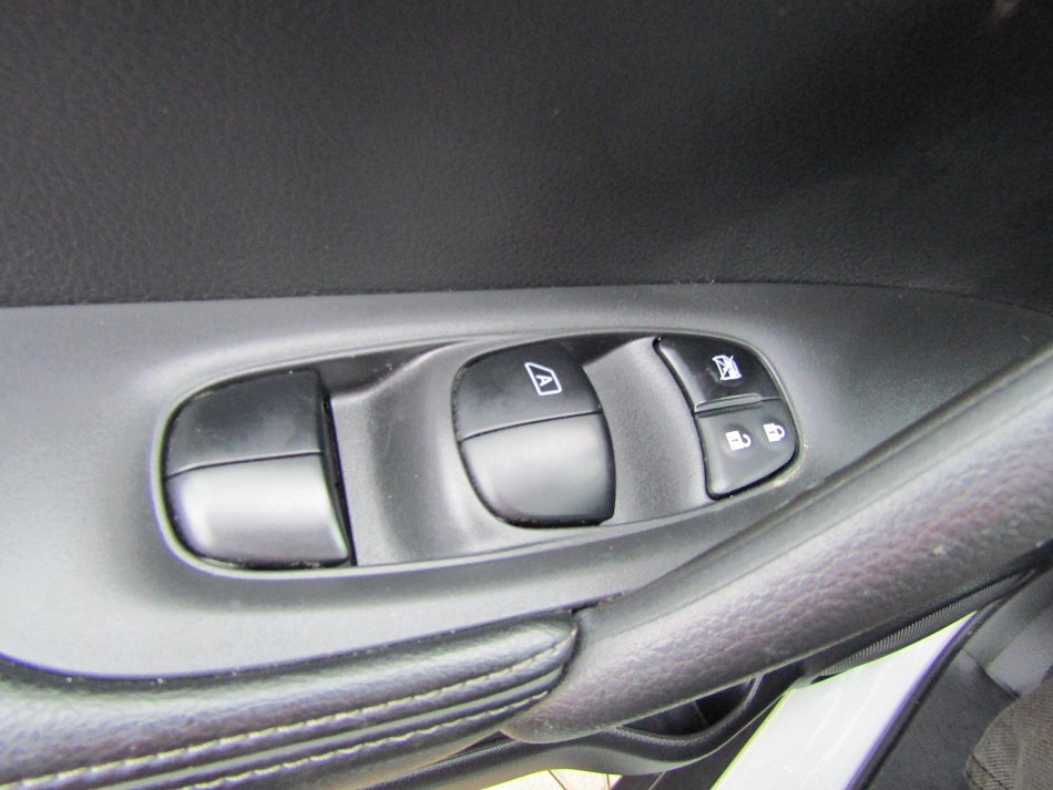 Nissan X-Trail 1.6 DiG-T N-Connecta 4x2